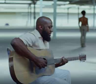 dg guitar This is America - An Analysis