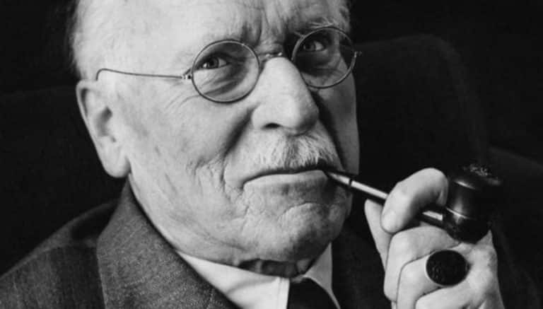 Most Meaningful Carl Jung Quotes About Life